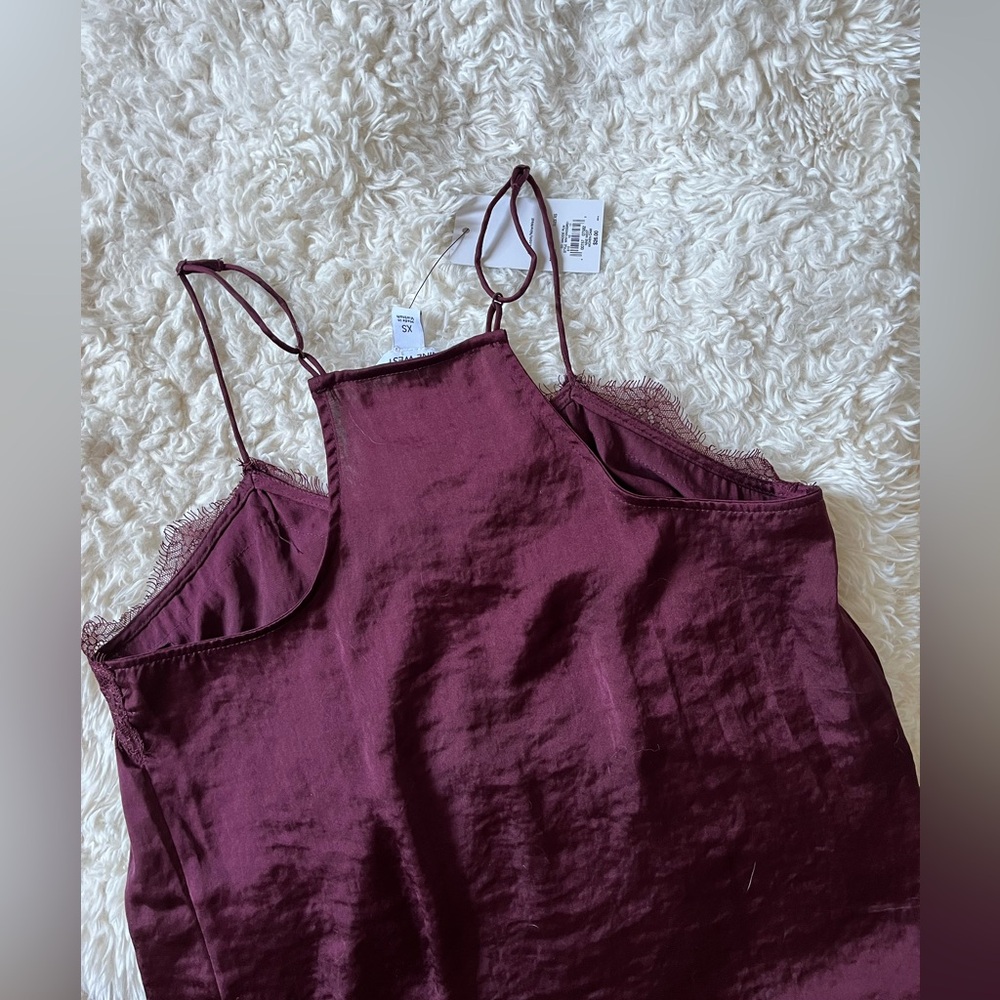 Express lace trim camisole - Picture 5 of 5